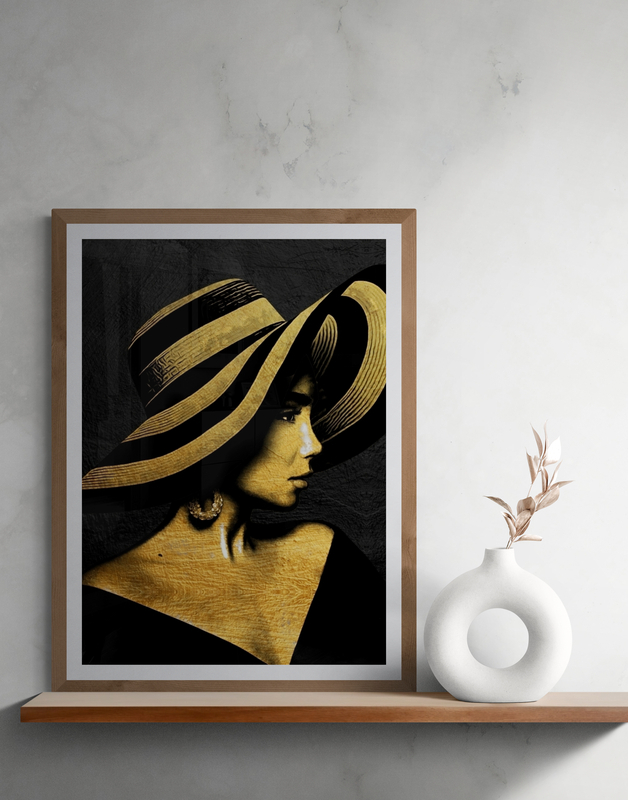 Mockup Poster Portret artistic cu pălărie
